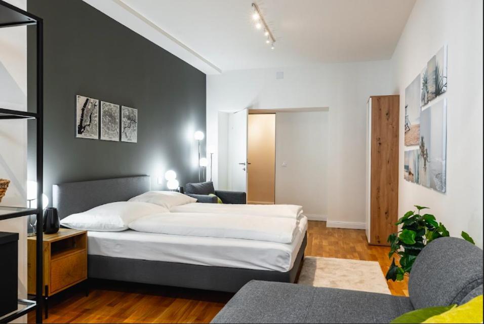 Authentic Apartment Next To Schwedenplatz Wien Exterior foto